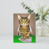 Tabby Cat Playing Poker Postkarte (Stehend Vorderseite)