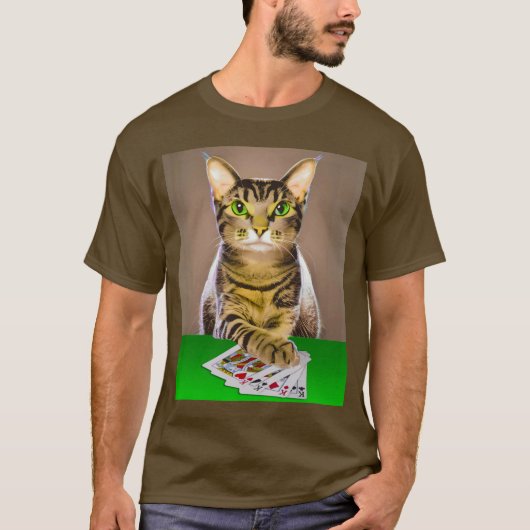 Tabby Cat Playing Poker T-Shirt (Vorderseite)