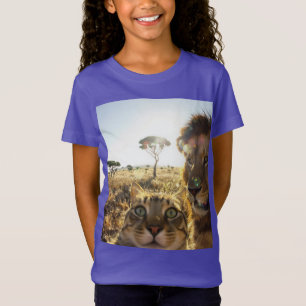 "Tabby Cat Selfie in the African Savannah - Eine Ü T-Shirt