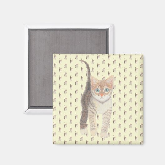 Tabby Cat Square Magnet auf Gelb (Vorderseite/Rückseite)