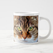 Tabby Cat Stare Nah-up-Gesicht Jumbo-Tasse (Rechts)