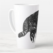 Tabby Glow von Winter Window Milchtasse (Linke Ecke)