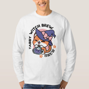 Tabby Hexentrank – Süßes Halloween-Katzendesign T-Shirt