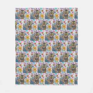Tabby-Katze und Blumen-Decke Fleecedecke
