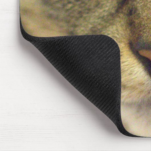Tabby-Katzen-Gesichts-nahes hohes Mousepad (Ecke)