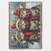 Tabby Katzen in Preppy Winter Attraktion und Hat W Decke (Vorderseite Vertikal)