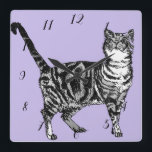 Tabby Katzen Tiere Kinder Kinder pastellfarben Lil Quadratische Wanduhr<br><div class="desc">Tabby Cat Cats Art Animal Kinder Pastel Puple Room Decor Uhr. Entworfen aus meiner ursprünglichen Tinte zeichnend Kunst.</div>