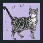 Tabby Katzen Tiere Kinder Kinder pastellfarben Lil Quadratische Wanduhr<br><div class="desc">Tabby Cat Cats Art Animal Kinder Pastel Puple Room Decor Uhr. Entworfen aus meiner ursprünglichen Tinte zeichnend Kunst.</div>