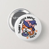 Tabby Witch Brew – Cute Halloween Cat Design Button (Vorne & Hinten)