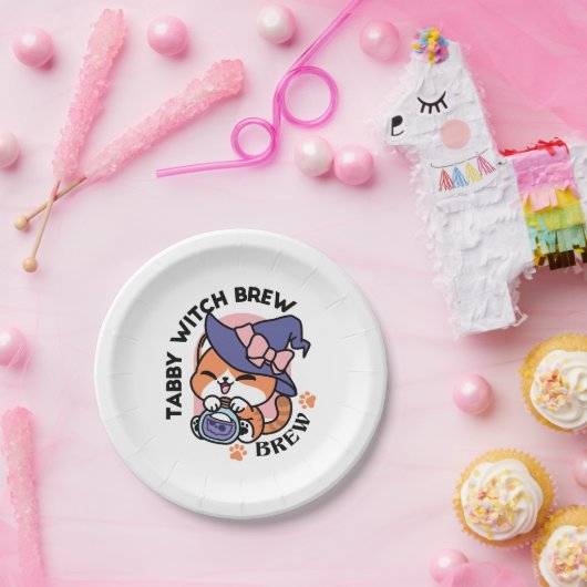 Tabby Witch Brew – Cute Halloween Cat Design Pappteller (Party)