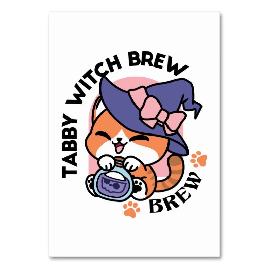 Tabby Witch Brew - Niedliches Halloween Cat Design Tischnummer (Vorderseite)