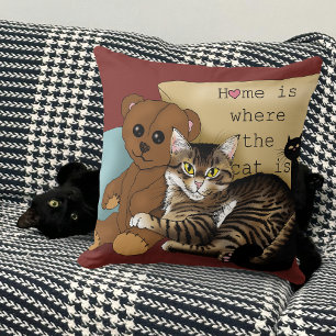 Tabby Zuhause Burgundy Cat Kissen