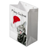 Tabbykätzchen Weihnachten Mittlere Geschenktüte (Vorderseite Schrägansicht)
