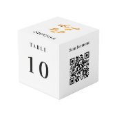 Tabellennummer QR-Code-Menü weißes Geschäftslogo Würfel (Rückseite Schrägansicht)