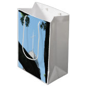 Tabernacle Cross - Martha's Vineyard Mittlere Geschenktüte (Vorderseite Schrägansicht)