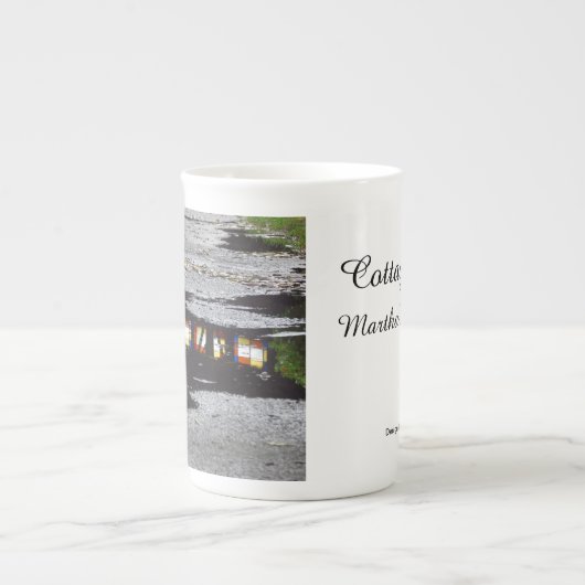 Tabernacle Window Reflection - Martha's Vineyard Porzellantasse (Vorderseite)