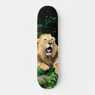 Tabla de Skate León Salvaje Bostezando Skateboard
