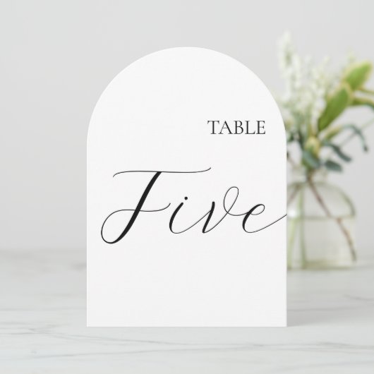 Table Number Five Card Einladung (Stehend Vorderseite)