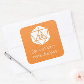 Tabletop Chic in orangefarbenem Aufkleber (Umschlag)