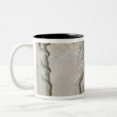 Tablette, die Herkules darstellt Zweifarbige Tasse (Links)