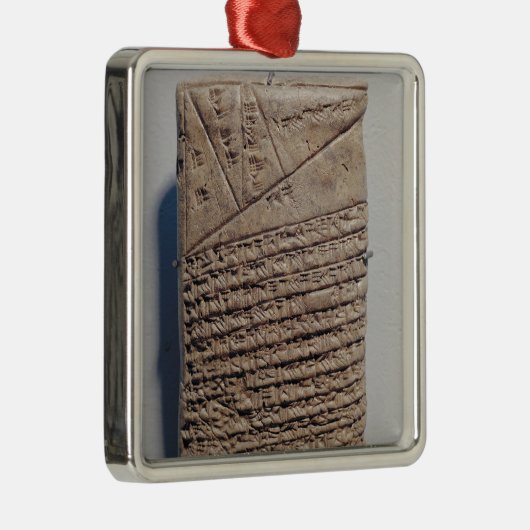 Tablette mit vierzehn Linien eines mathematischen Ornament Aus Metall (Rechts)