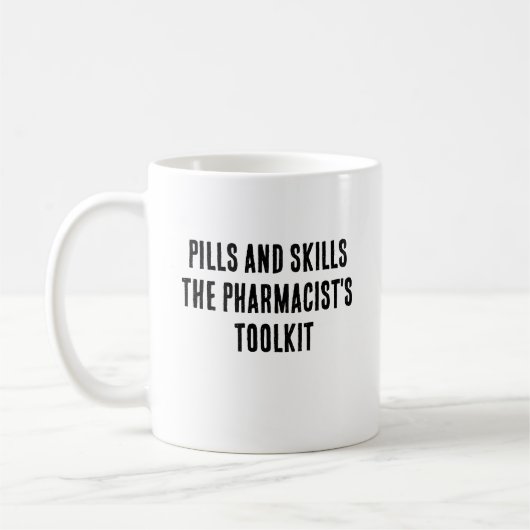 Tabletten und Fertigkeiten - das Instrumentarium d Kaffeetasse (Links)