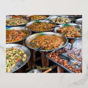 Tabletts mit würzigem thailändischem Essen Folien Feiertagspostkarte