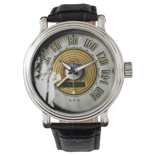 Tacho eines Oldtimers Armbanduhr