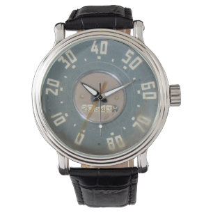 Tachometer eines klassischen Lastwagens oder Busse Armbanduhr