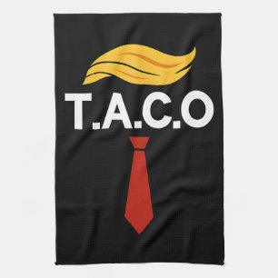 Taco Trump hält immer Hühner aus Geschirrtuch
