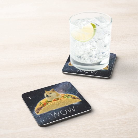 TacoDoge im Raum. Wow Untersetzer (Rechte Seite)