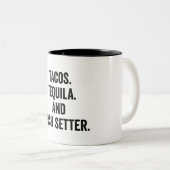 Tacos Tequila und irischer Setter Zweifarbige Tasse (VorderseiteRechts)