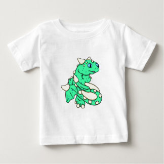Tadelloser grüner Drache durch Carrie Michael Baby T-shirt