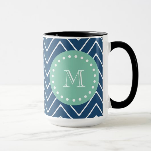 Tadelloses grünes Monogramm des Tasse (Rechts)