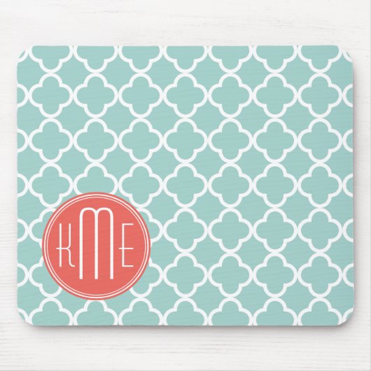 Tadelloses und korallenrotes Quatrefoil mit Mousepad (Vorne)