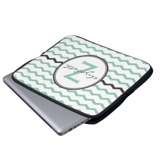 Tadelloses Zickzack Monogramm Laptopschutzhülle (Vorne Knopf)