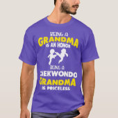 Taekwondo Grandma Funny Martial Arts T-Shirt (Vorderseite)