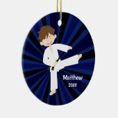 Taekwondo-Karate-Camouflage-Gurt-Junge Keramik Ornament (Rechts)