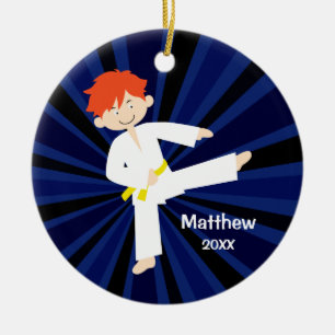 Taekwondo-Karate-Gelb-Gurt-roter Junge Keramikornament