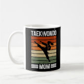 Taekwondo Mama Retro Martial Arts Mama Geschenk Kaffeetasse (Links)