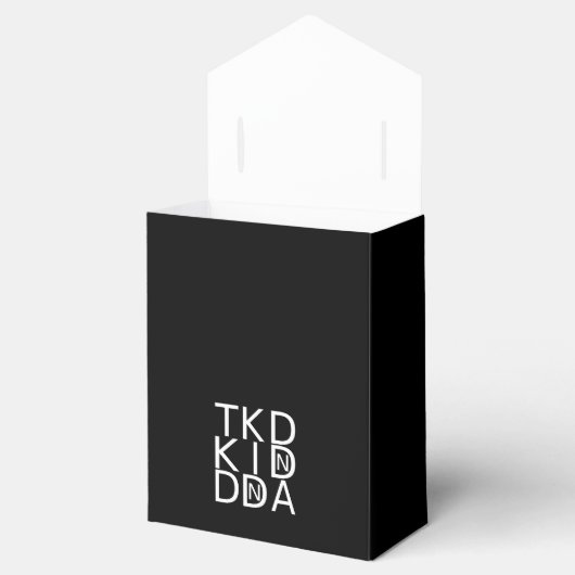 TAEKWONDO TKD KID DNA GESCHENKSCHACHTEL (Geöffnet)