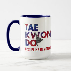 Taekwondo-Typografie-Design High Kick-Silhouette Tasse
