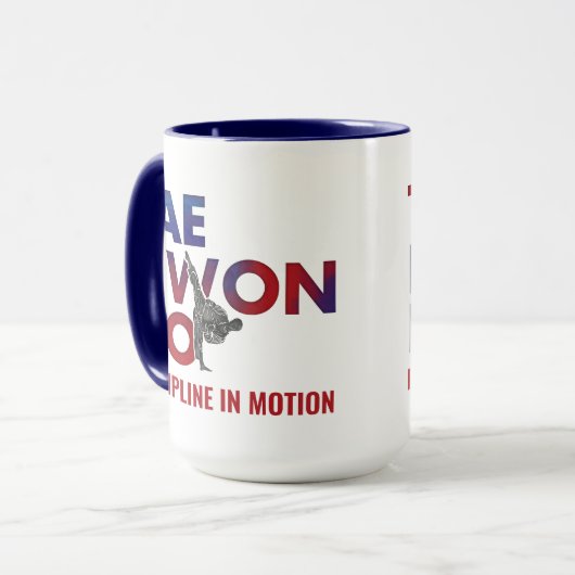 Taekwondo Typography Design High Kick Silhouette Tasse (Vorderseite Links)
