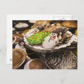 Tafel frischer Weihnachtskekse Feiertagspostkarte (Vorne/Hinten)