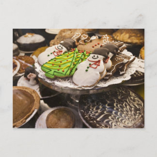 Tafel frischer Weihnachtskekse Feiertagspostkarte