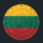 Tafel mit der Flagge Litauens Dartscheibe<br><div class="desc">Bringen Sie Präzision und Patriotismus zusammen mit diesem dynamischen Dartboard mit der Flagge Litauens! Dieses auffällige Dartboard verwandelt Spielzimmer, Büros oder Erholungsgebiete in eine Feier des litauischen Stolzes. Die kühnen und ikonischen Trifarben Gelb, Grün und Rot werden überall sichtbar angezeigt, sodass jeder Werfer ein Tribut an Litauens Erbe zollt. Egal,...</div>