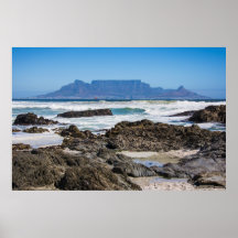 Tafelberg mit Strand und Felsen