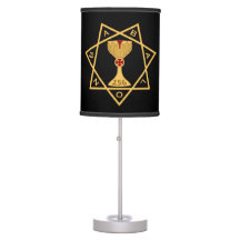 Tafellampe mit dem schwarzen Stern des Babalon-Gol
