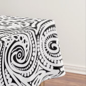 Tafelübersicht mit schwarzem und weißem Scratch Tischdecke (Beispiel)