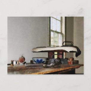 Tag der Bügeleisen Postkarte